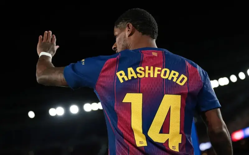 برشلونة يتجاهل ماركوس راشفورد.. وعملاق أوروبي يستغل الموقف